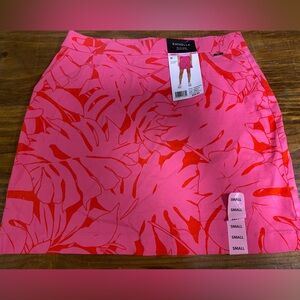 Rafaella Women's Size Small Pink and Red Leaf Print Skort